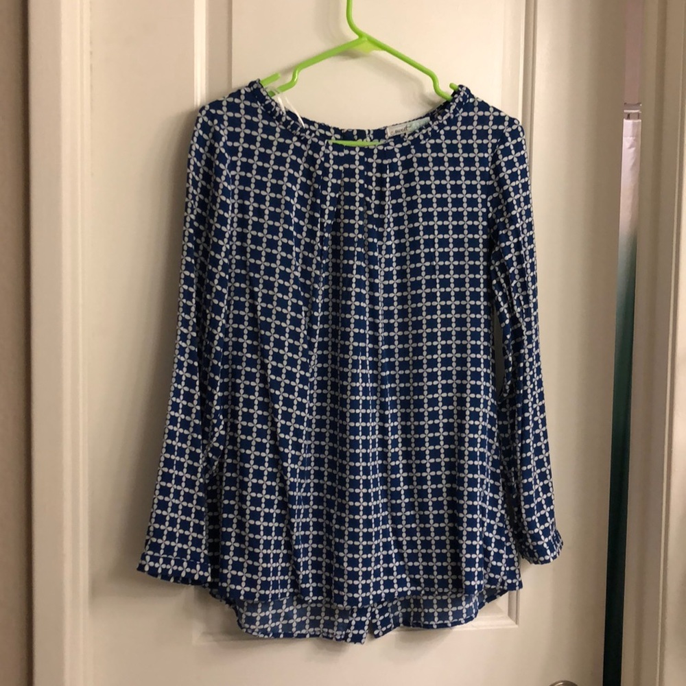 Blue and White Back Buttoned Blouse